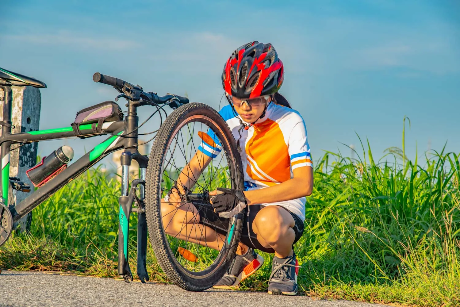 10 tips for beginners bikers useful tips for beginner cyclists