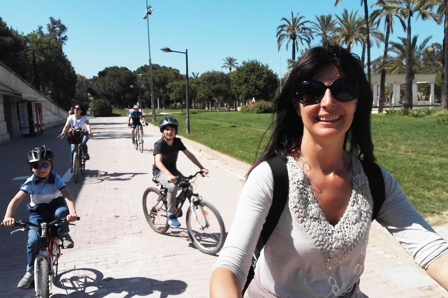 Bike paths with family in Italy