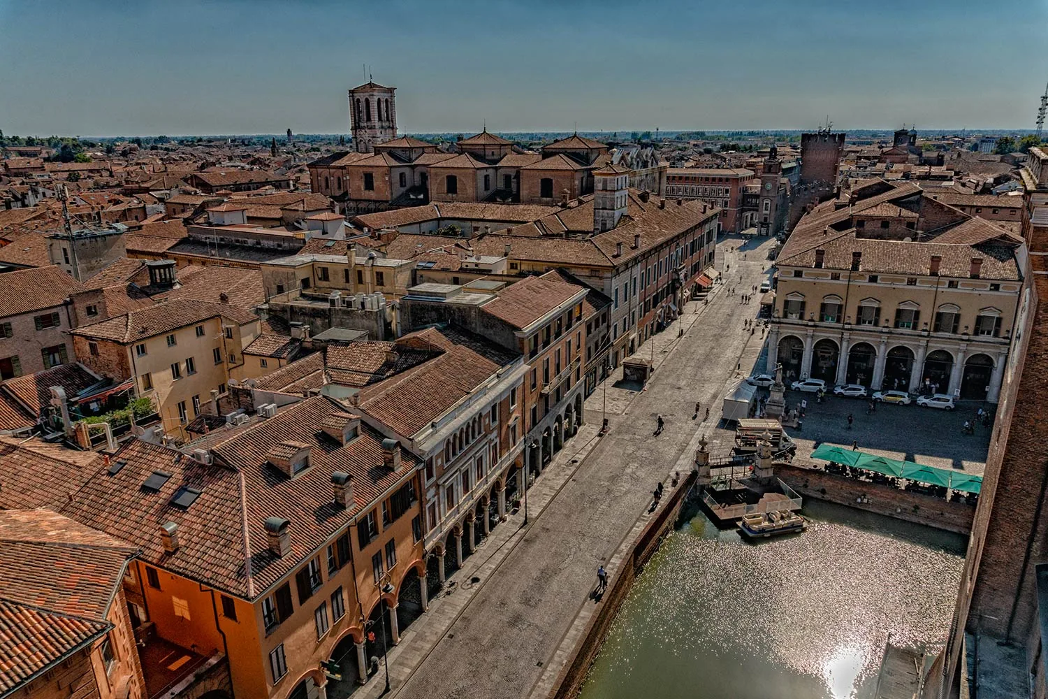 Visitare il Centro storico di Ferrara in bicicletta