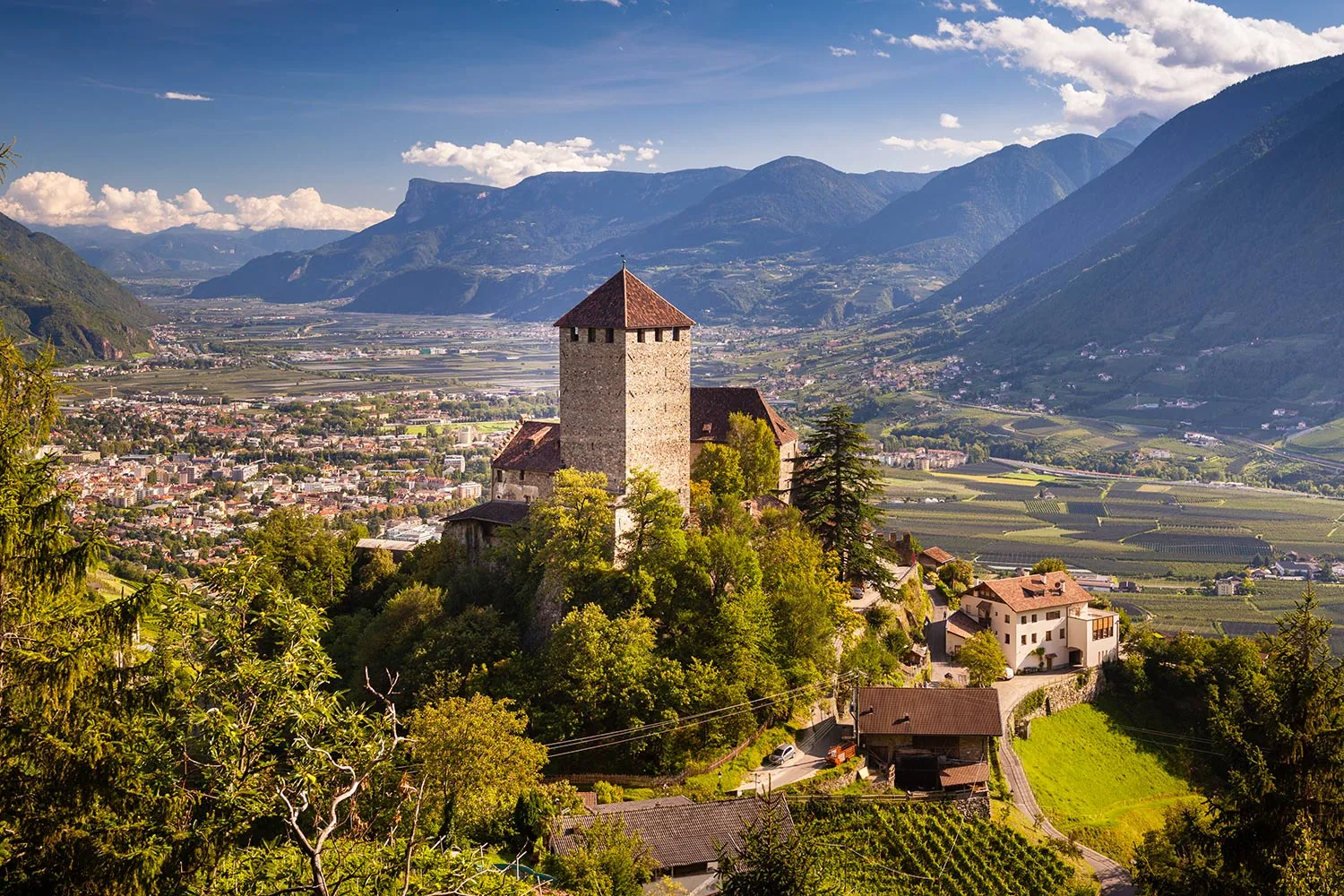 Castelli da vedere in Alto Adige Castello di Tirolo vicino Bolzano
